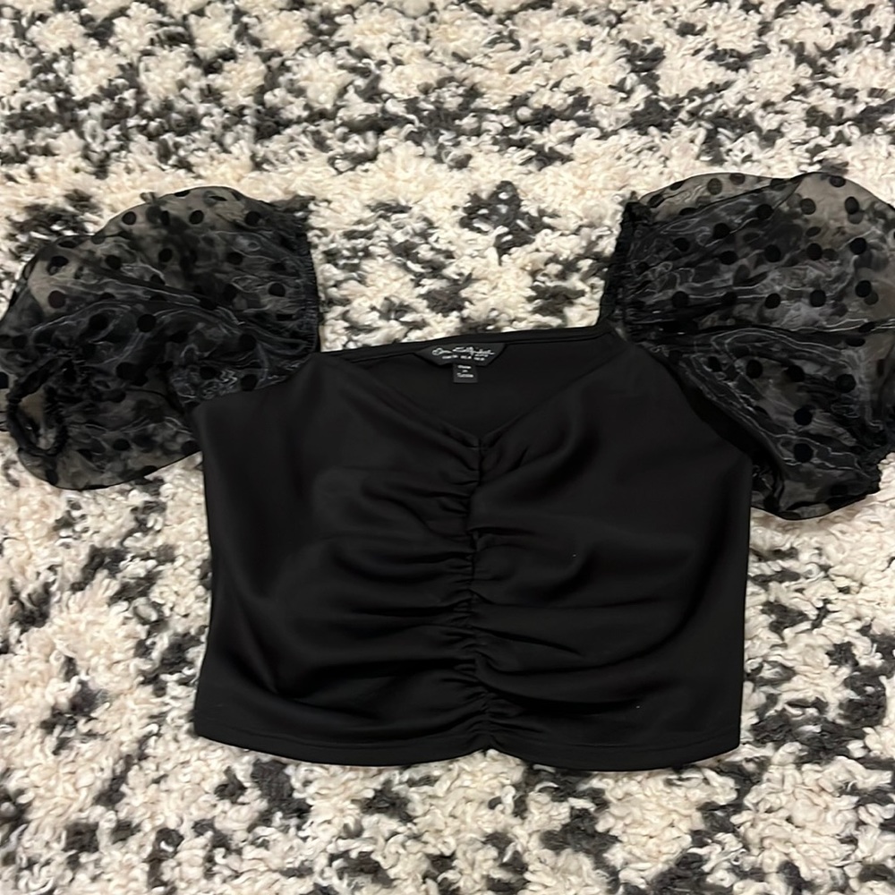Black Puff Sleeve Top